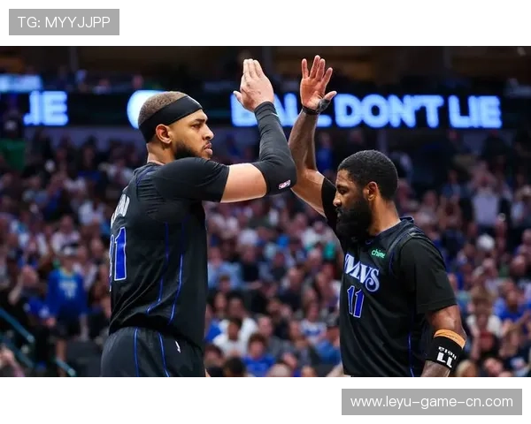 NBA独行侠精准抓住配置优势,连续回合产生威胁